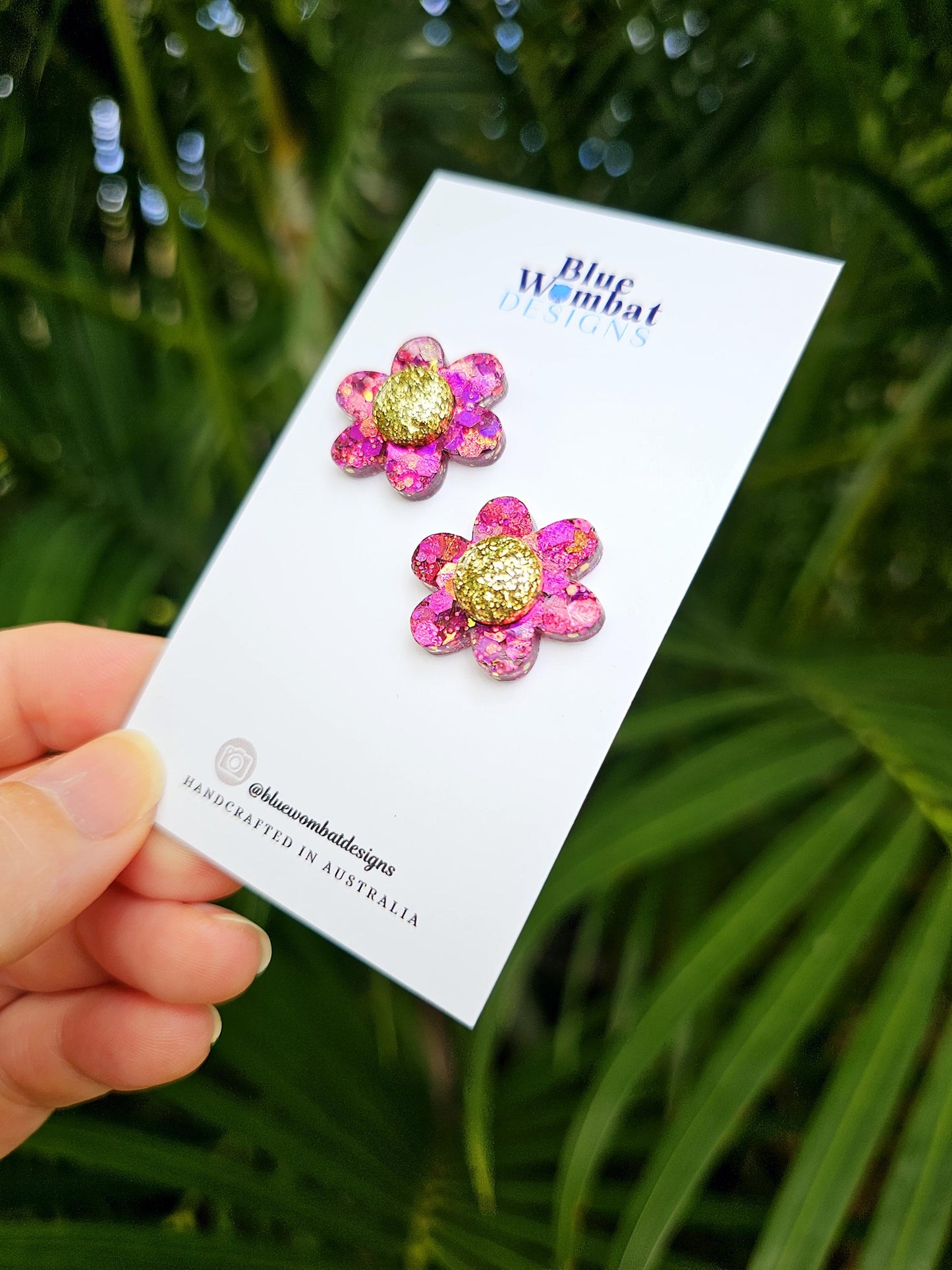 Chameleon Glitter Flower Resin Stud Earrings 24mm