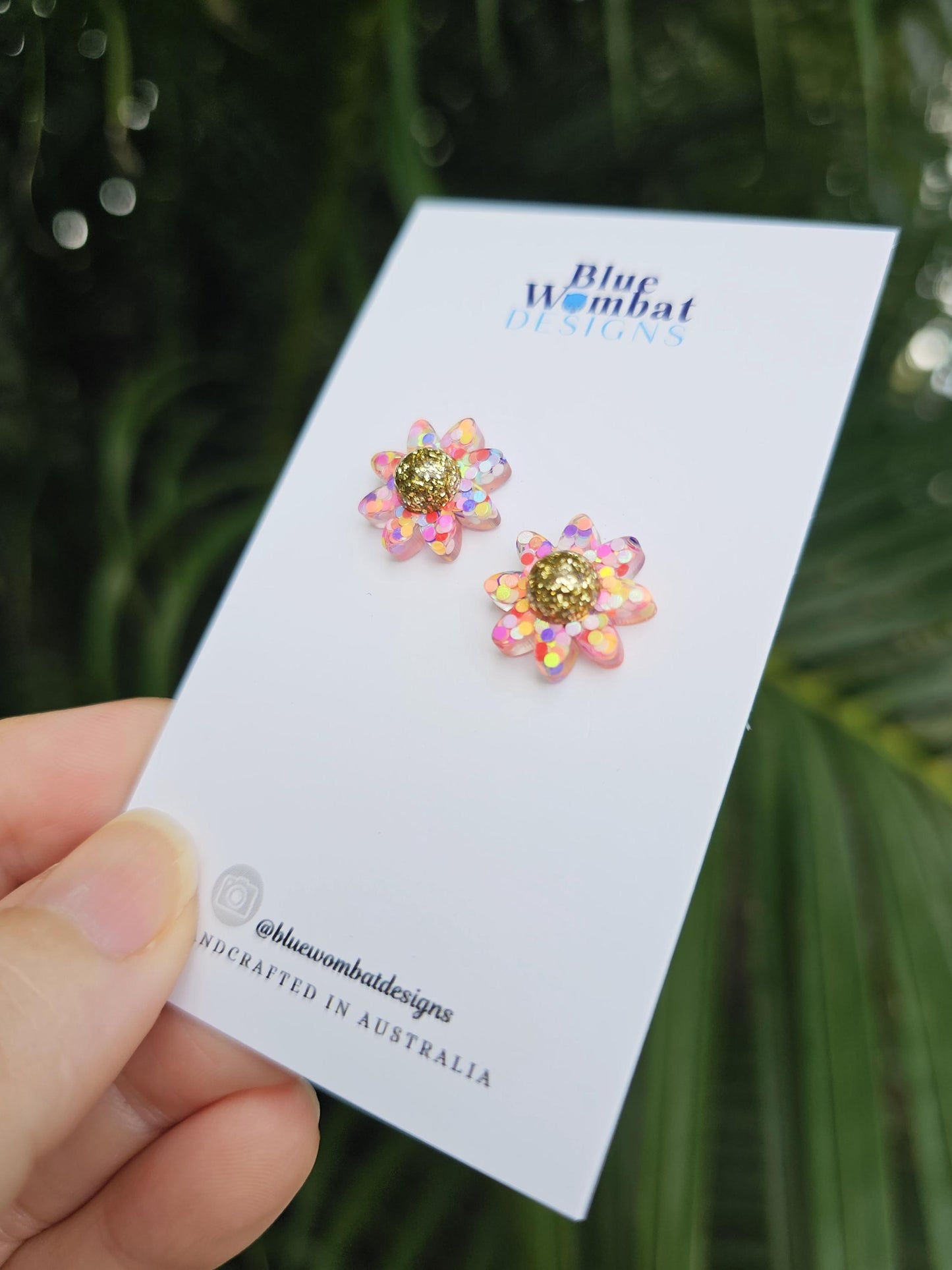 Flower Glitter Sparkle Resin Studs 16mm