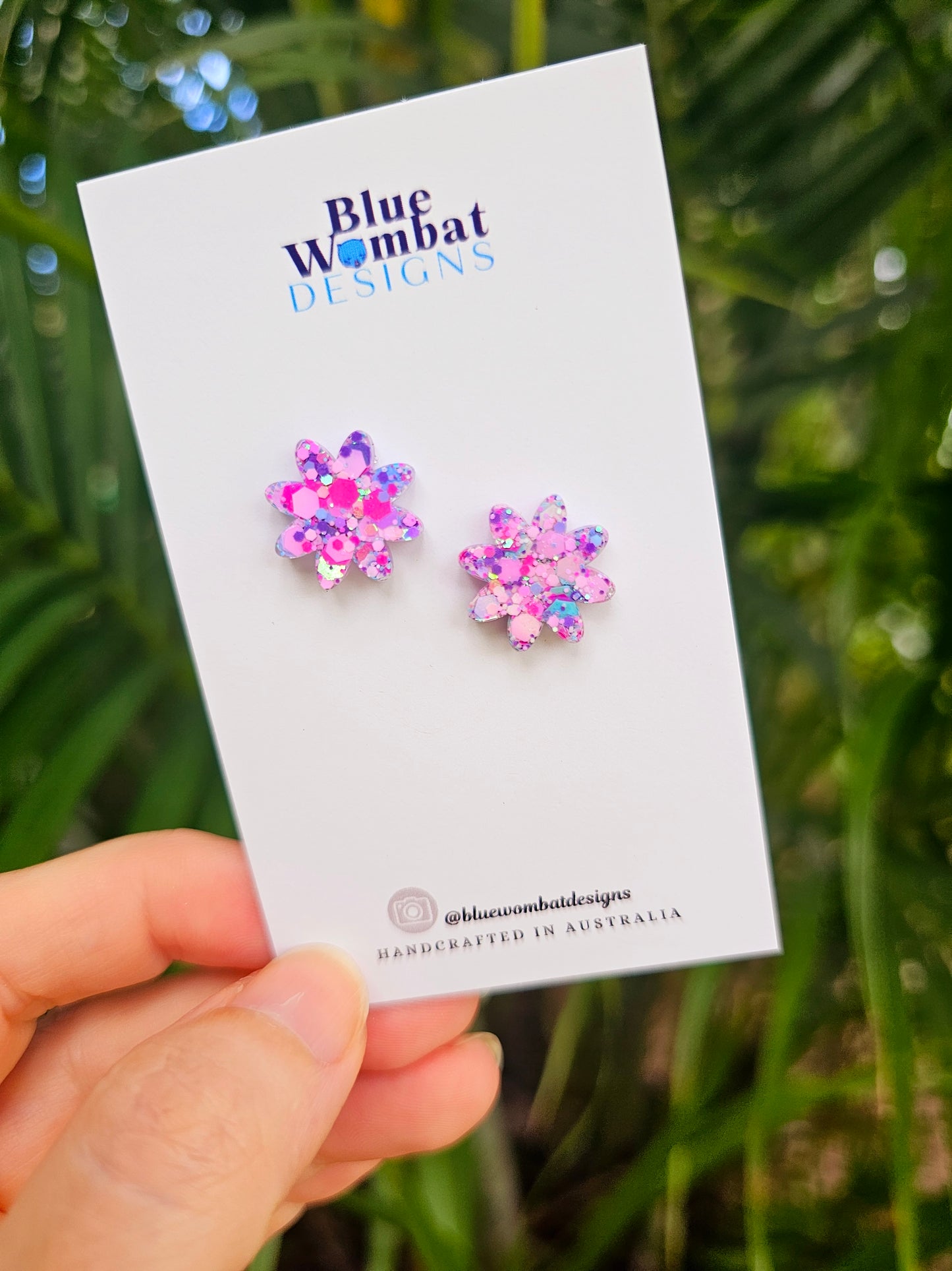 Flower Glitter Resin Studs