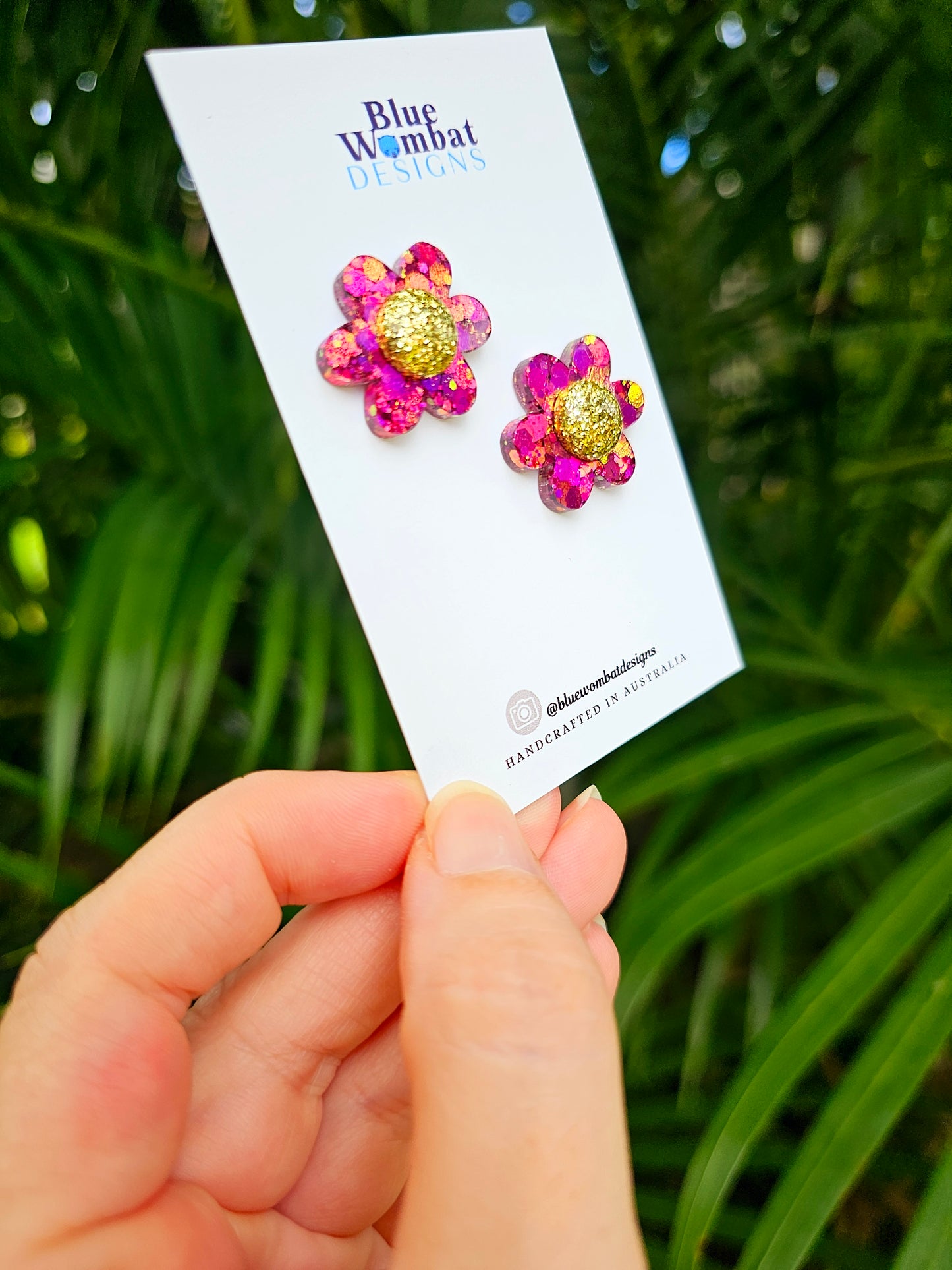 Chameleon Glitter Flower Resin Stud Earrings 24mm