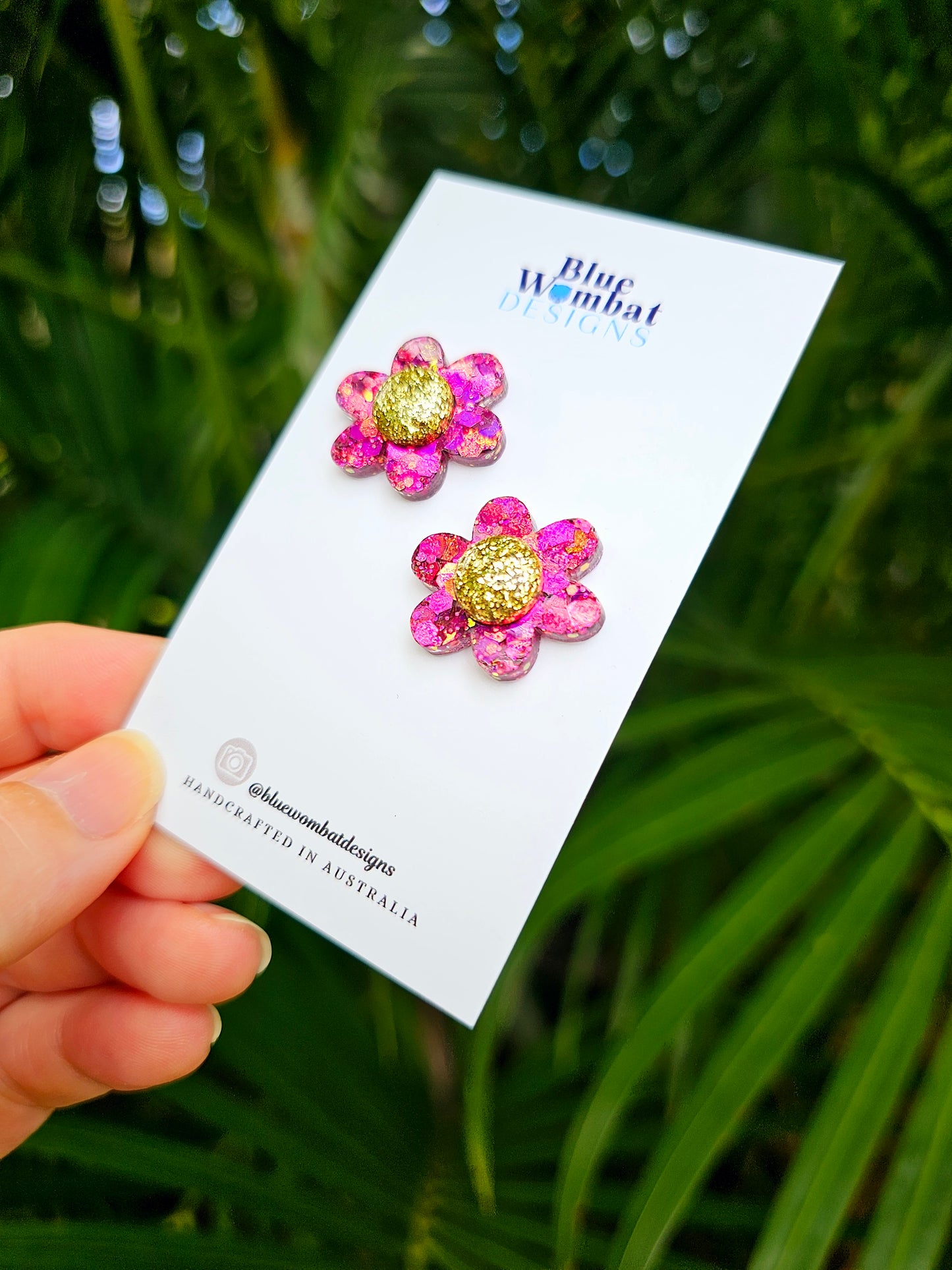 Chameleon Glitter Flower Resin Stud Earrings 24mm