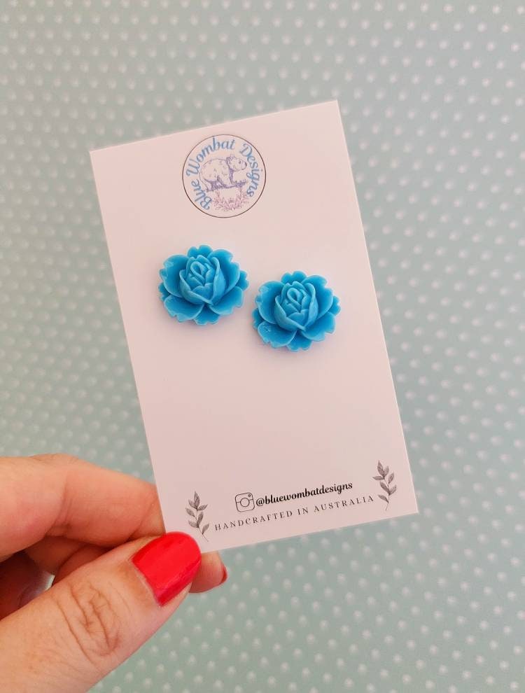 Blue Flower Resin Studs 20mm