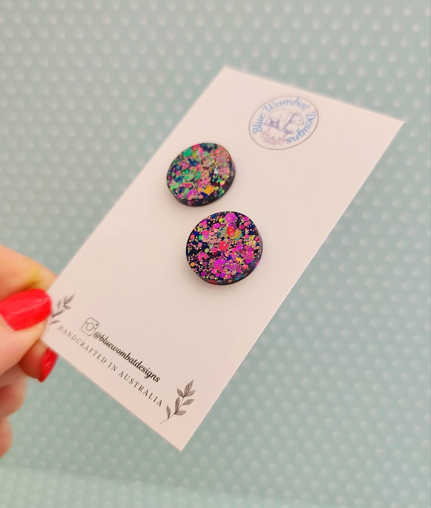 Iridescent Chameleon Glitter Resin Studs 17mm