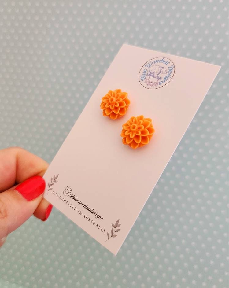 Orange Dahlia Flower Resin Studs 16mm