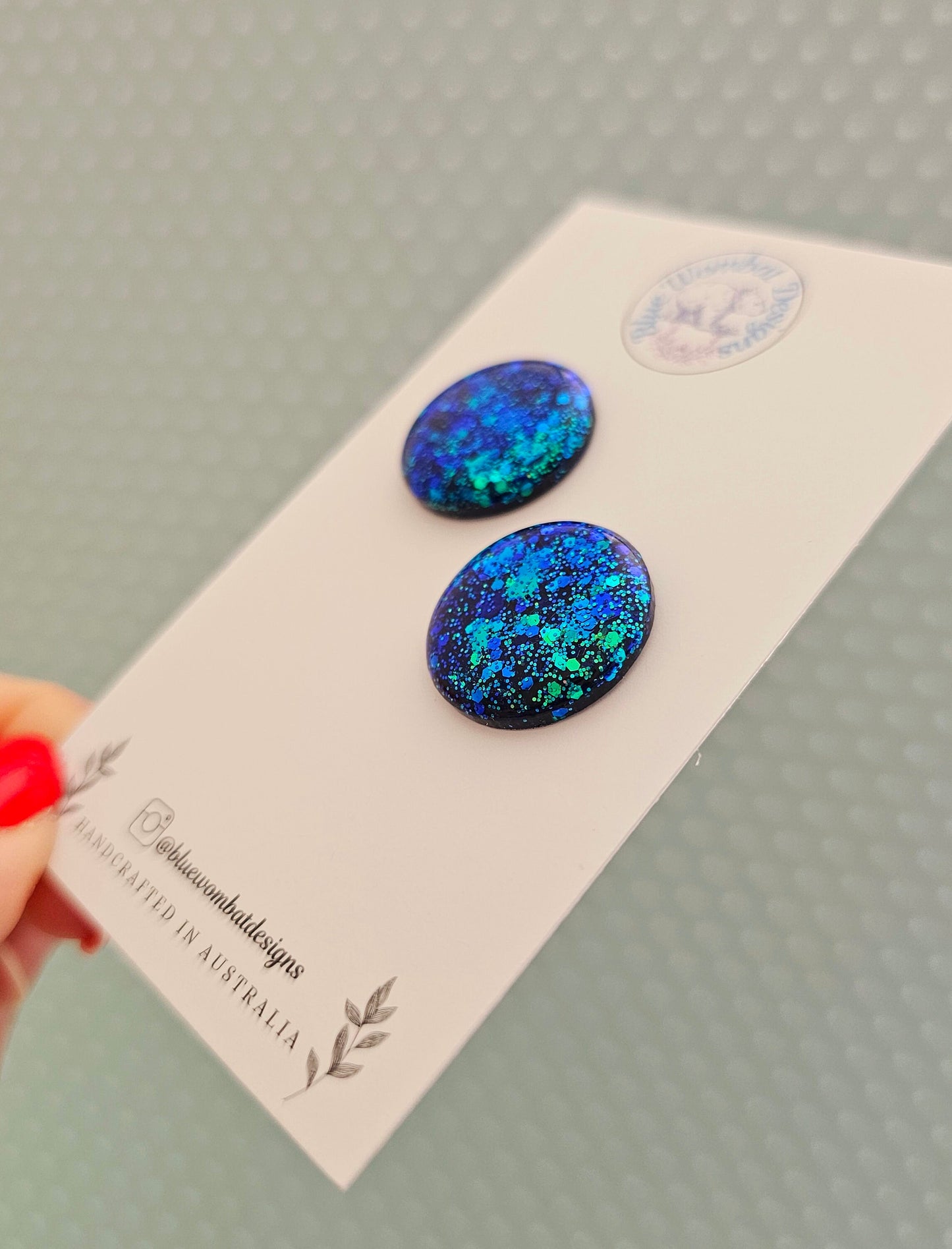 Chameleon Glitter Resin Domed Studs 20mm