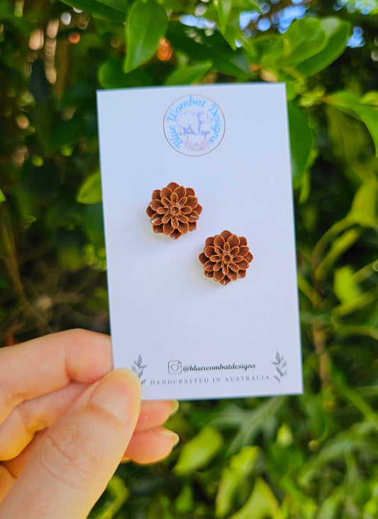 Brown Dahlia Flower Resin Studs 16mm