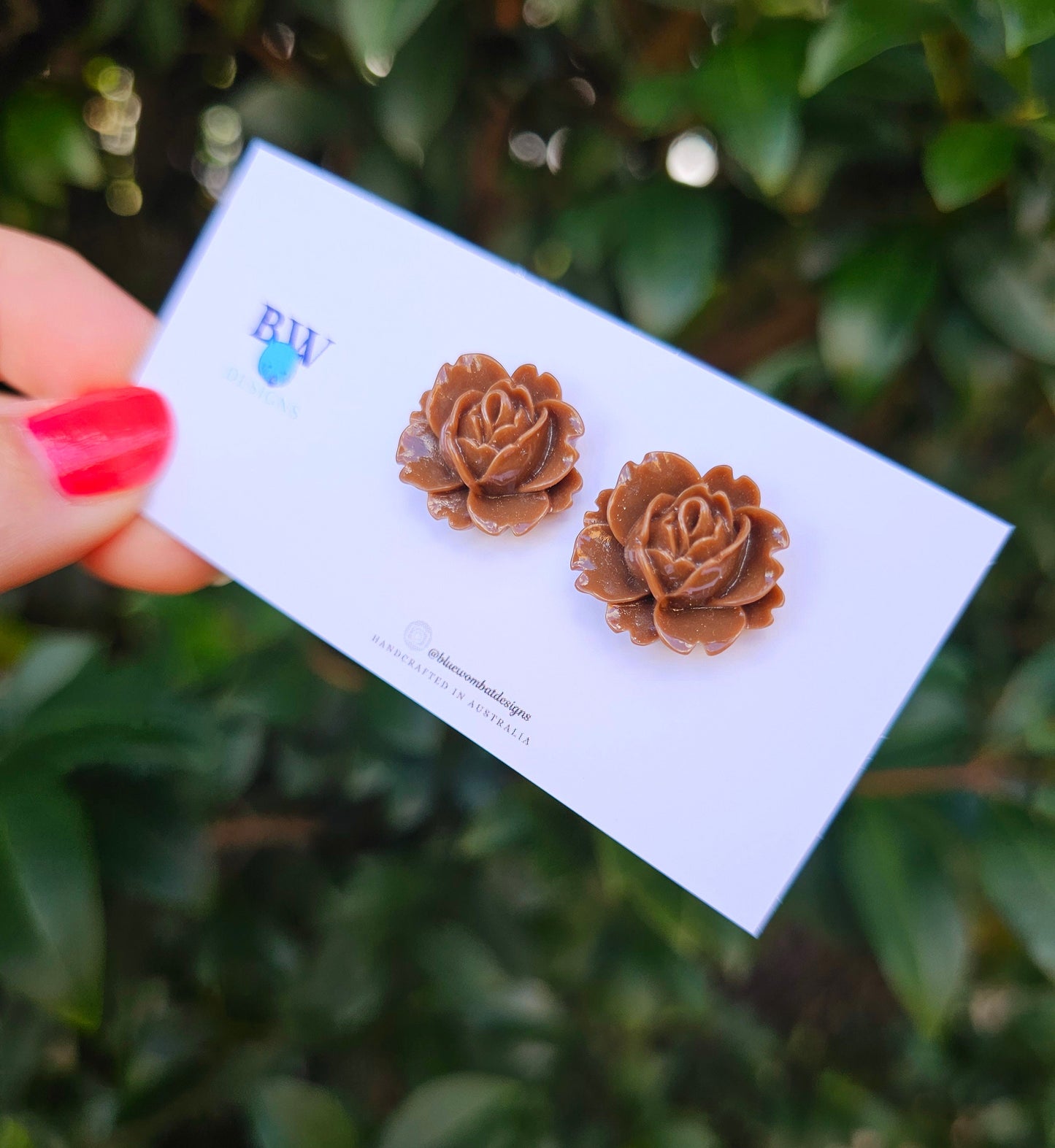 Brown Flower Resin Studs 20mm