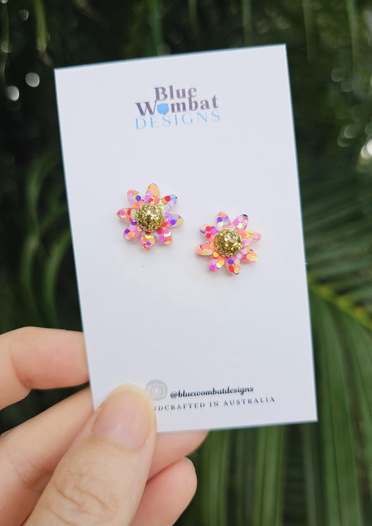 Flower Glitter Sparkle Resin Studs 16mm